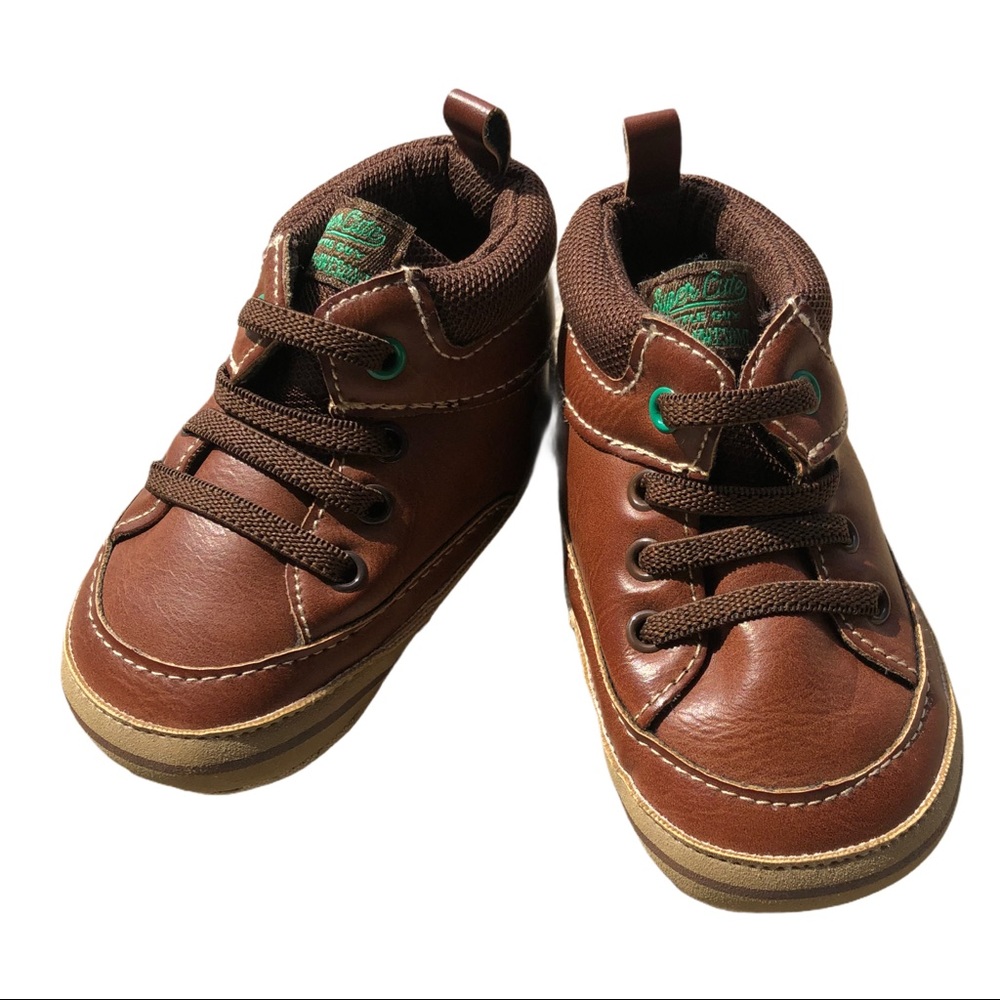 Boys 6-9 Months Carters Crib Shoes